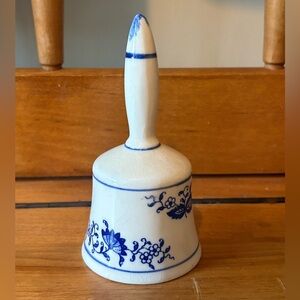 Vintage Blue Danube Japan Bell